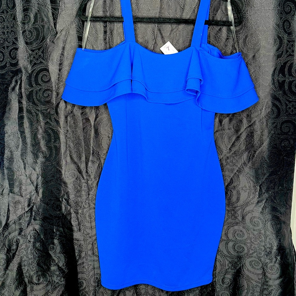 Never worn, royal blue, off the shoulder, Gibiu midi dress